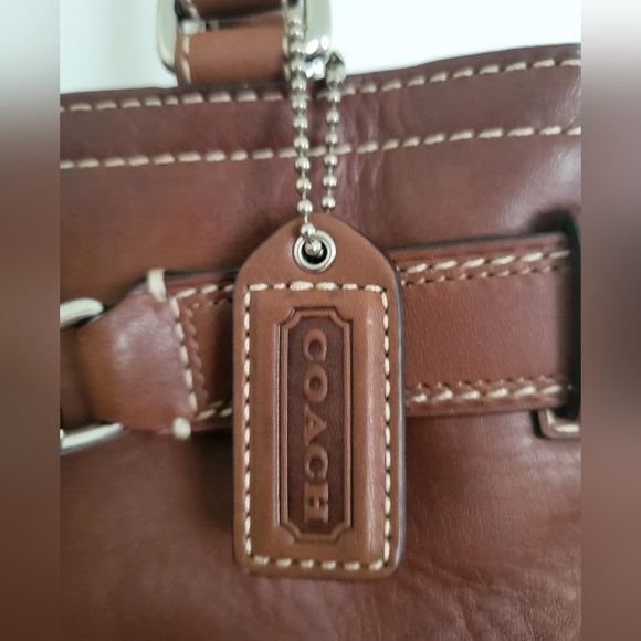 NWT Coach Hampton Leather Satchel -very small mark on front of bag pic 12 - Picture 2 of 16